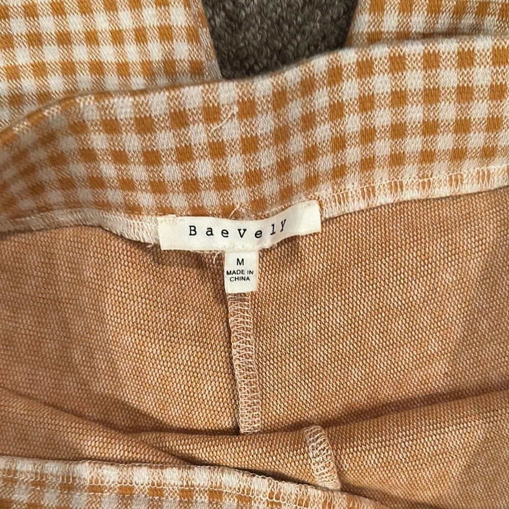 Gingham Tan/Dark Yellow Women's Shorts - Picture 9 of 11